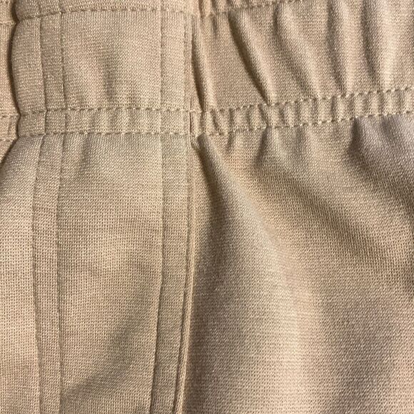 Chico’s Wide Flare Leg Stretch Pants Size 1 Regular Medium 8 - Picture 5 of 7
